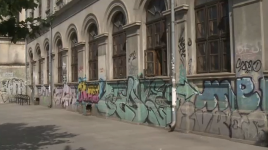 amenzi usturatoare pentru graffiti pe cladiri in sectorul 1 primaria anunta masuri mai dure 6a0e9de9598e0