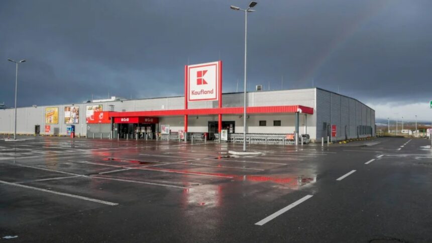 banana si gogoasa de 1 ban oferta kaufland pentru copii de 1 iunie si o lista de jucarii la jumatate de pret 6a19816b5a3bd