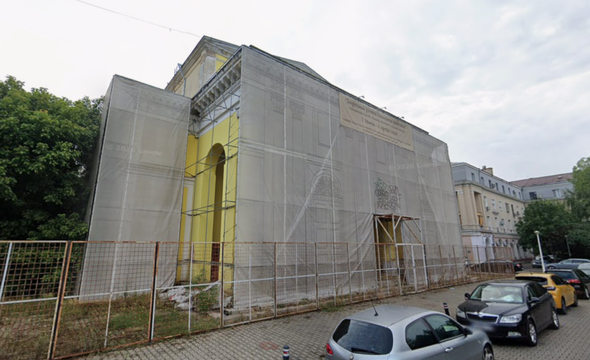 bucharest art science museum noul proiect din bucurestii noi o holograma cu rol de ghid virtual si o macheta digitala a operelor lui brancusi de la targu jiu 6a0ea0fcb2458
