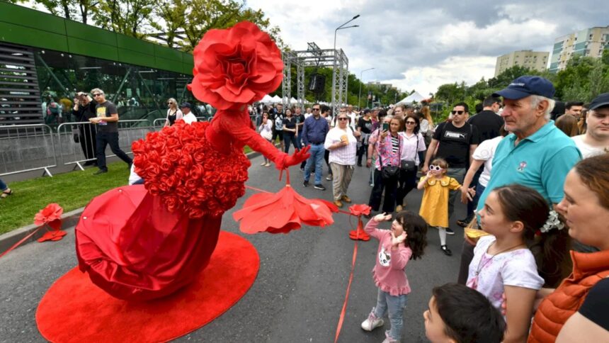 foto nou concurs pentru west side flower fest ce primeste cine ghiceste un nou invitat secret de la festivalul florilor din parcul drumul taberei 6a0ea0c88da3d