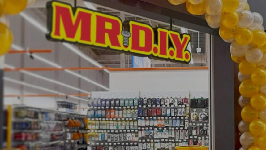 mr diy a deschis primul magazin din bucuresti aici preturile sunt intotdeauna mici dupa cum spune retailerul 6a0ea1b50564c
