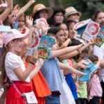 peste 17 000 de copii vor canta la ora copiilor de 1 iunie madrigal pentru spitale va ajunge la micutii internati la obregia si dr victor gomoiu 6a16d18c573fe
