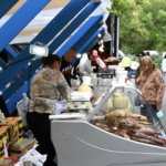 piata volanta de langa arcul de triumf revine cu o surpriza pentru familii ce pregateste sectorul 1 in weekend 6a0e9dd83fb02