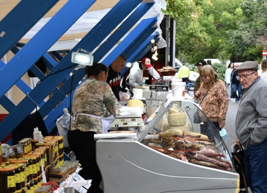 piata volanta de langa arcul de triumf revine cu o surpriza pentru familii ce pregateste sectorul 1 in weekend 6a0e9dd83fb02