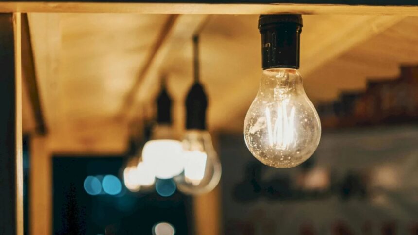 se intrerupe iar curentul in bucuresti ilfov si giurgiu retele electrice are lista strazilor afectate in perioada 11 15 mai 6a0ea1bb06fd5
