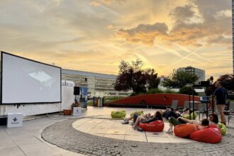 se redeschide cinema sub clar de luna sus la mall pe promenada f09f93bdefb88f ce filme din caravana tiff putem vedea gratis in acest sfarsit de saptamana 6a16c37dd253e