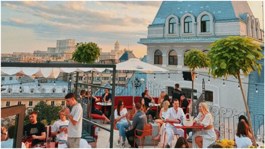 foto f09f8c86 opt terase rooftop din bucuresti unde poti sa iesi cu prietenii vara aceasta bonus vezi si cele mai instagramabile apusuri din oras e8161a3e