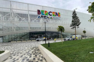 gheata de pe berceni arena si a luat concediu de vara patinoarul se deschide de la 1 iulie pentru iubitorii de role si patine cu rotile f09f9bbc 6a4137f643611
