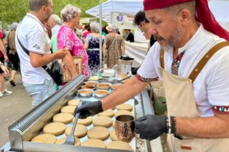 kebab baclava tantuni si muzica orientala la anatolian food fest in weekend festivalul turcesc are loc in parcul titan 6a2276c7a0b85