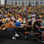 mondialele se joaca la ateneu e29abd ecran urias montat in piata george enescu pentru cm 2026 toate meciurile vor fi difuzate aici 4143f6b2