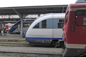 treno platforma de unde bucurestenii si nu numai isi pot cumpara bilete de tren de la toti operatorii nici nu este nevoie de crearea unui cont 6a3e7191103a1