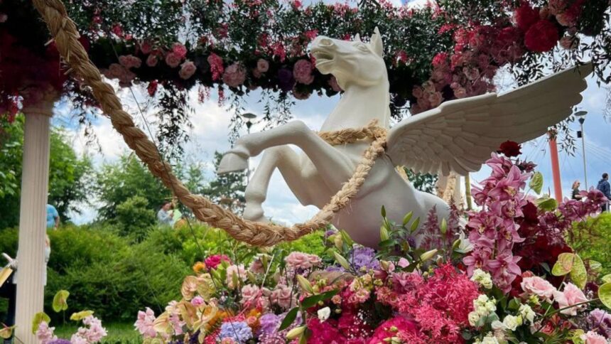 west side flower fest e in acest weekend in parcul drumul taberei peste 100 000 de flori si zeci de spectacole ii asteapta pe bucuresteni programul complet 6a2141682c45d