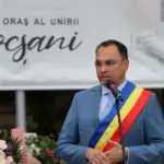analfabetul cristi misaila a desfiintat trupa de actori a teatrului municipal din focsani 6a6c54d1264f4