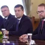 cat de zen a fost atmosfera de la cotroceni dominic fritz il contrazice pe kelemen hunor sa fim mandri ca nu ne am zgariat ochii nu e o solutie 6a55dab4afbb8