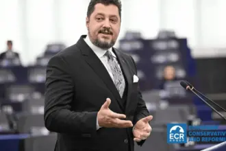 cna a eliminat un presupus fake news lansat de claudiu tarziu europarlamentarul anunta ca romanii risca pana la 10 ani de inchisoare daca isi sapa o fantana in propria curte 6a69204fefdcf
