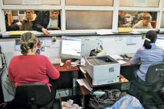 codul administrativ a fost modificat in senat personalul contractual din ministere agentii si deconcentrate va raspunde pentru plata daunelor in solidar cu institutia care l a angajat 6a6769d678cc8
