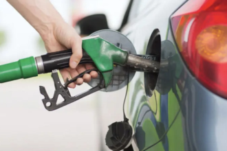 comandament de urgenta la guvern pentru situatia de pe piata combustibulului marii jucatori din industrie sustin ca nu vom avea penurie de motorina sau benzina 6a6c5e002dea0