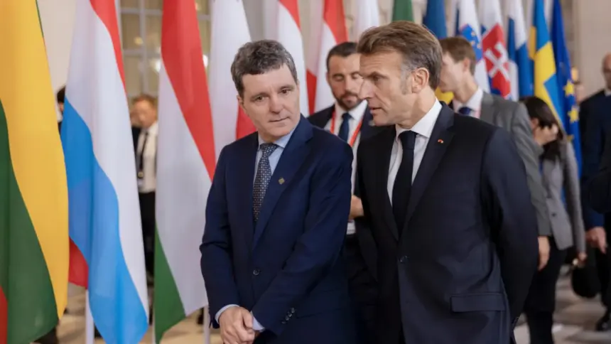 dupa ce va discuta cu liderii de partide nicusor dan pleaca direct la paris se da un semnal al trezirii strategice a europei 6a546d15003d1