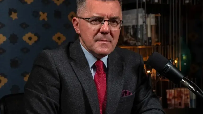 este un iliescu in cautare de vadim dan dungaciu acuza un calcul politic si explica de ce nicusor dan respinge alegerile anticipate 6a5612f5a4047