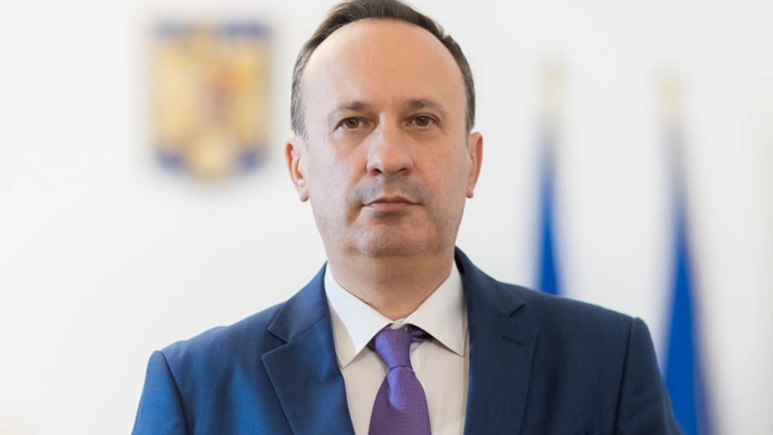 esti un condamnat cel mai scump condamnat din istorie adrian caciu atac dur la liderul usr dominic fritz 6a6c071b9fa75