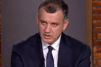 eugen tomac il ataca pe ciprian ciucu a avut o pozitie incorecta la negocieri mi am depus mandatul sa nu prelungesc criza 6a5a1c8df383a