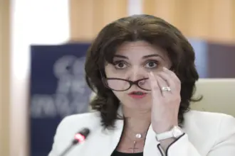 exclusiv mazilita de bolojan monica anisie intra in razboi cu conducerea liberala motreanu muresan de ce nu isi dau demisia din pe domnul presedinte nu a fost capabil 6a60d4cdb46b6