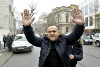 finul lui toni grebla un condamnat penal pentru coruptie un finantator pnl fosti parlamentari si fiul unui fost general sts pe lista celor care au obtinut avize pentru proiecte in domeniu 6a58723772b2f
