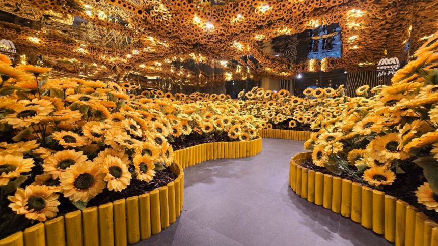 foto f09f8cbbthe sunflower room paradisul florilor din bucuresti e la mega mall instalatia inspirata din floarea soarelui lui van gogh poate fi vizitata gratuit pana in ultima zi de 355cff78