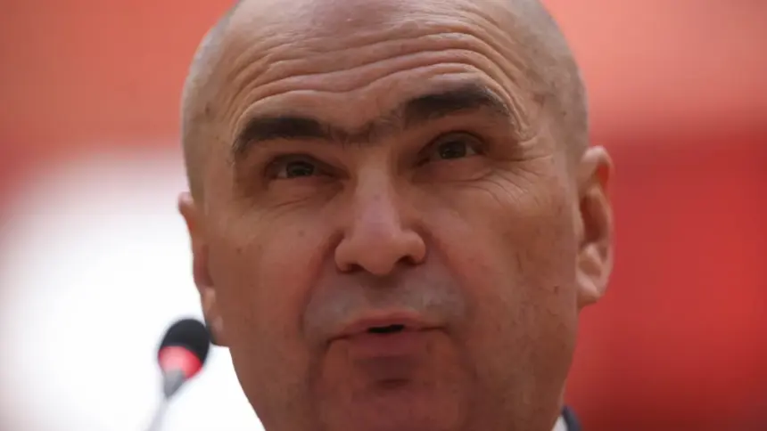 ilie bolojan cand esti premierul romaniei e greu cu programarea de concedii as putea sa lipsesc poate o zi sau doua poate la un final de saptamana 38d45b6e