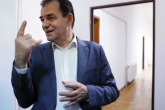 ludovic orban cand pnl usr si udmr l au desemnat pe siegfried muresan l au pus la zid pe nicusor dan 6a592fd662862