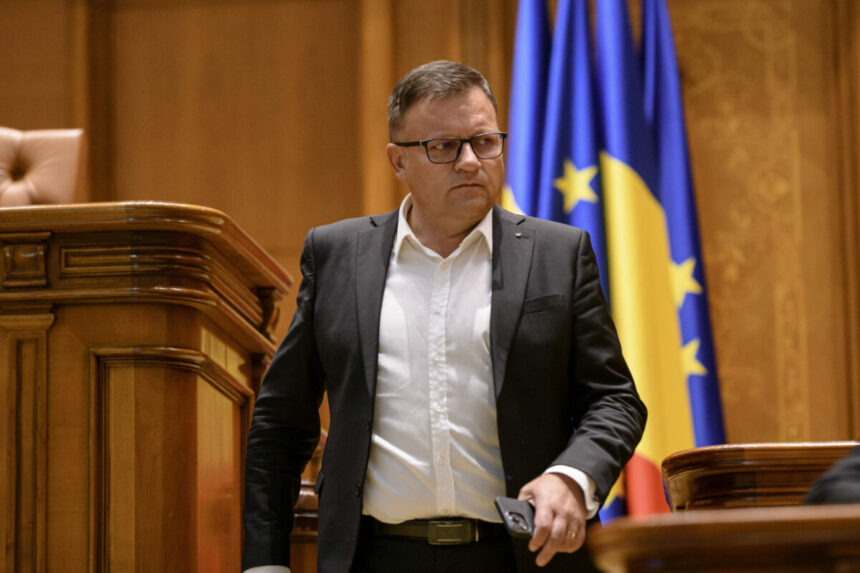 marius budai pnl si usr blocheaza tara cu poezia fara psd 6a4e165aa933f