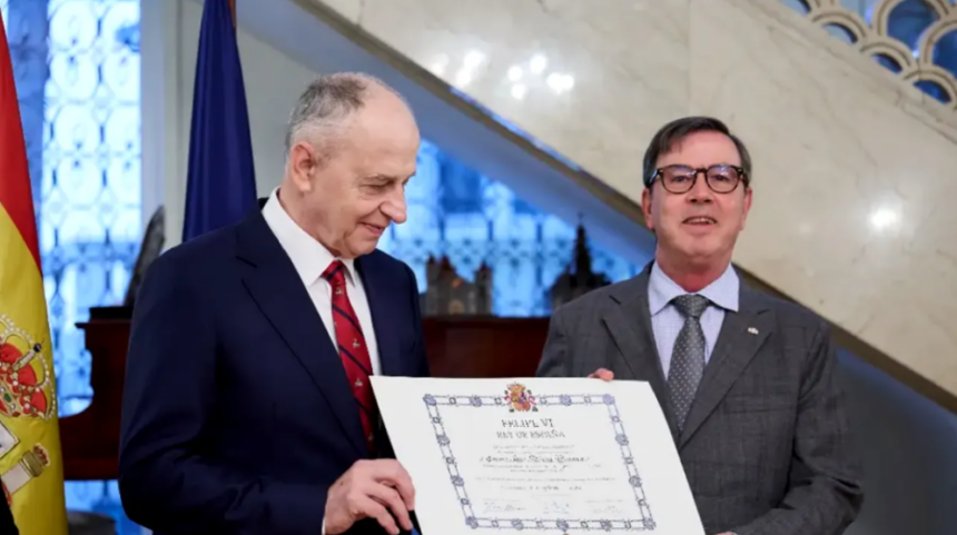 mircea geoana a fost decorat de regele spaniei cu una dintre cele mai inalte ordine civile 6a5102024be65