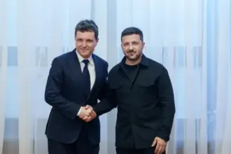nicusor dan merge la kiev pentru o noua intalnire cu volodimir zelenski 6a55e1bcbc5c5