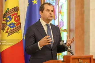 noul premier al republicii moldova vine la bucuresti va avea intalniri cu nicusor dan si ilie bolojan 6a6ac39f08550