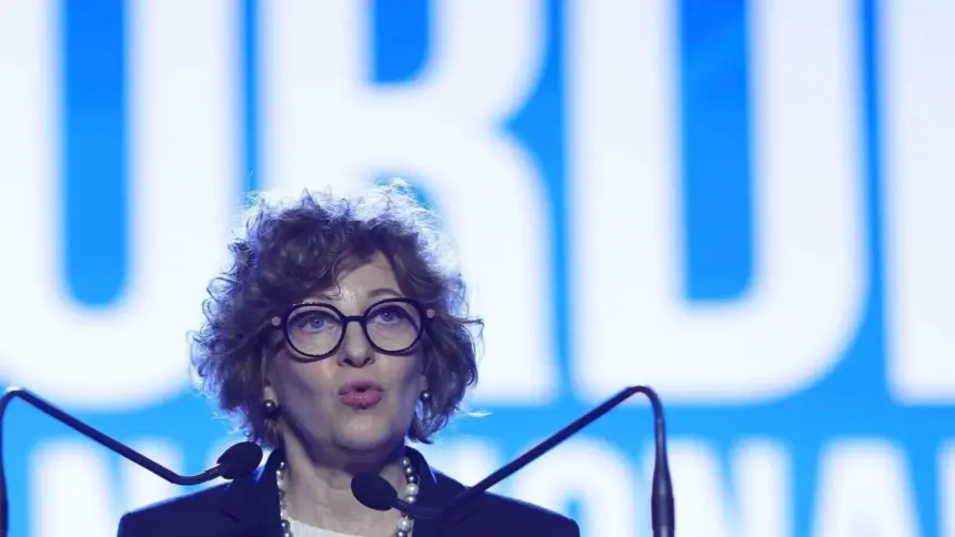 oana gheorghiu deconspira o companie de stat incaseaza chirii de la companii de la alte stat caragialea ar fi invidios 6a5a54ce22245