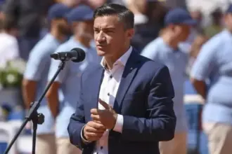 razboi total la iasi mihai chirica solicita demiterea de urgenta a liderului pnl iasi si cere interventia lui ilie bolojan 6a6c7c4fc996d