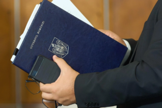 replici taioase la tv intre psd si pnl fosti ministri ai muncii florin manole si raluca turcan au taiat mult controversata lege a salarizarii 6a6097ee808d0
