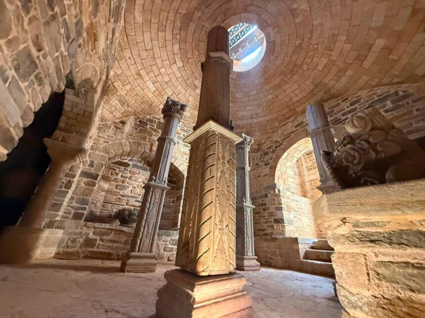 rogobete il invita pe ghinea la muntele athos dupa ce l a ironizat pe facebook 6a5a4d114be47