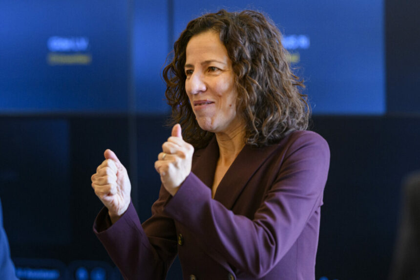 roxana minzatu participa la reuniunea unesco privind viitorul educatiei globale 6a50f8c9367e7