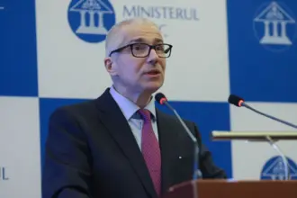 scandalul legii integritatii se adanceste fostul ministru al justitiei spune ca prevederile controversate au aparut dupa plecarea sa 6a6122380c092