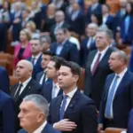 se pregateste exilarea disidentilor pnl mutari de amploare in grupurile parlamentare pe modelul rares bogdan surse 6a4e8305dca9f