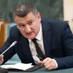 seful cadastrului laurentiu blaga clientul pnl florin roman definit de presa drept obsedatul de contracte cu statul 6a605fe8e61bb