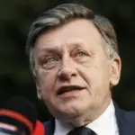 sorin grindeanu sau siegfried muresan crin antonescu spune pe cine ar desemna premier si il avertizeaza pe nicusor dan inainte de consultarile de la cotroceni 6a4fc41d4cd2b