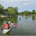 stand up paddleboarding in bucuresti si imprejurimi unde te poti da cu placa pe lacuri si cat costa sa inchiriezi un echipament complet 6a5304378d924