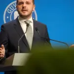 sunt convins ca vadim ar fi mandru de voi reactia lui alexandru rogobete dupa valul de atacuri de pe facebook 6a511efd671cc