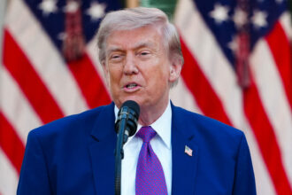 trump anunta ca americanii vor cere compensatii pentru protejarea stramtorii ormuz 6a54e1ccb9638