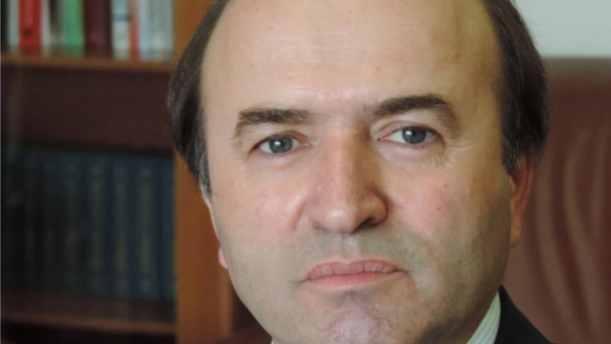 tudorel toader explica scandalul legii incompatibilitatilor nu era neconstitutionala a picat din cauza intereselor 6a6ba72eefe36