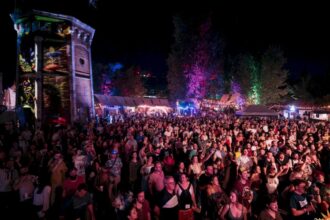 zdob si zdub ladaniva baba zula si alti artisti internationali vin la balkanik festival in parcul tei petrecerea e in toi in parcul tei in ultimele zile ale verii be9a5d1d