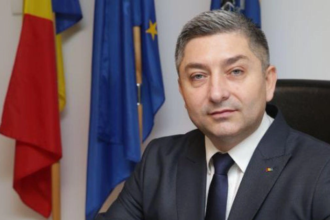 alin tise il face praf pe ilie bolojan performanta guvernului se plateste direct taxe mai mari firme impovarate oameni mai saraci 6a82c56971261