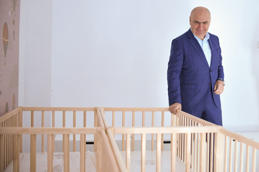 bolojan s a intors la caminul studentiei sale din timisoara eram patru in camera dusurile erau la capatul holului lucrurile au evoluat foarte mult 6a82efb1de367